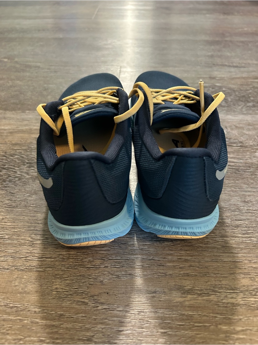 Altra Rivera 3 Navy and Yellow Zero-Drop Shoes Women’s 6.5 - Picture 3 of 6